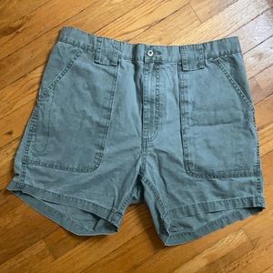 HOOK & TACKLE shorts
